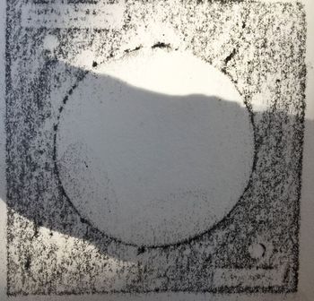 18.09.2021 Kunststoff - synthetic material - matière plastique - tworzywo Matthias Harnisch * Frottage du jour