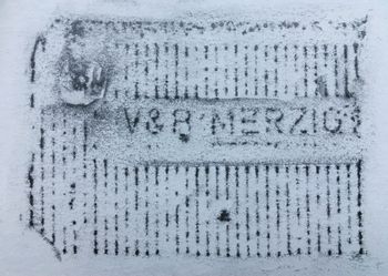 02.10.2017 Fliese - tile - carreau - fliza Matthias Harnisch - Frottage du jour